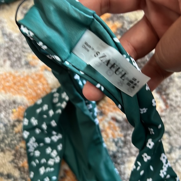 NWT Zaful Floral Knotted Bikini Swim Suit - Picture 6 of 7